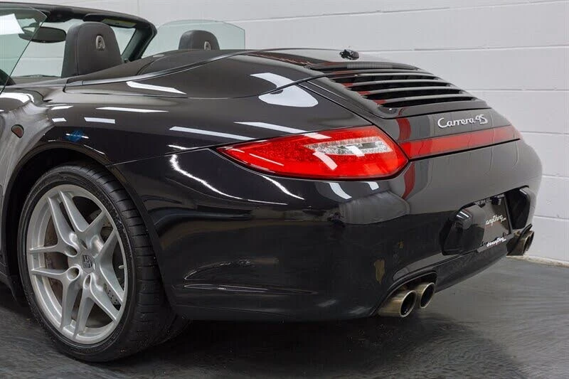 2011 Porsche 997 Carrera 4S - Image 17 of 29