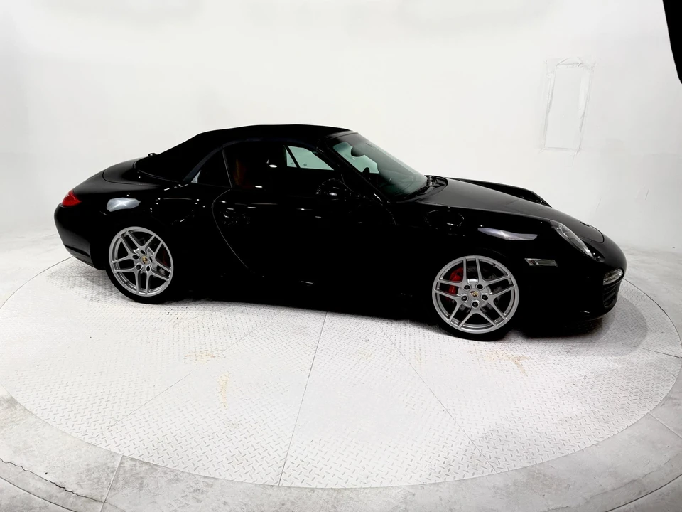 2011 Porsche 997 Carrera 4S - Image 24 of 31