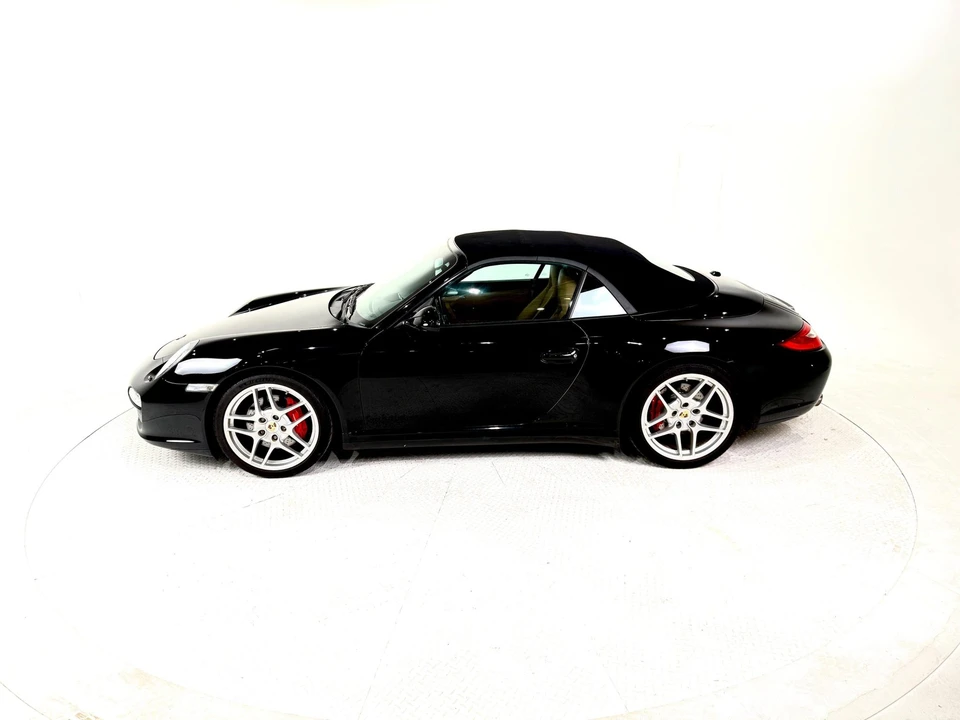 2011 Porsche 997 Carrera 4S - Image 9 of 31