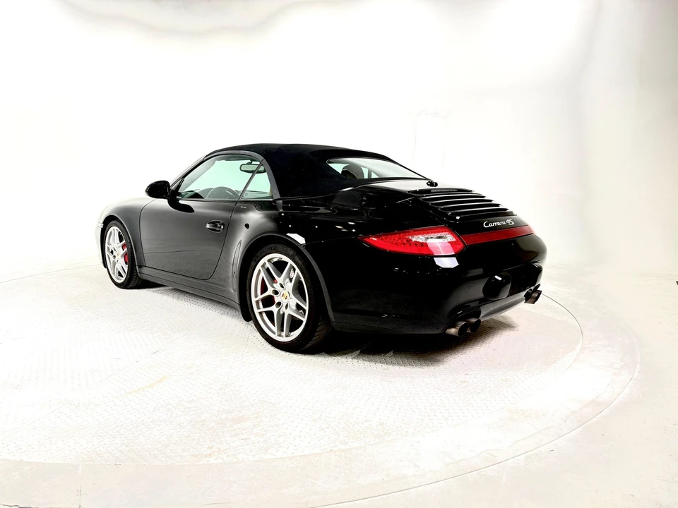 2011 Porsche 997 Carrera 4S - Image 10 of 31