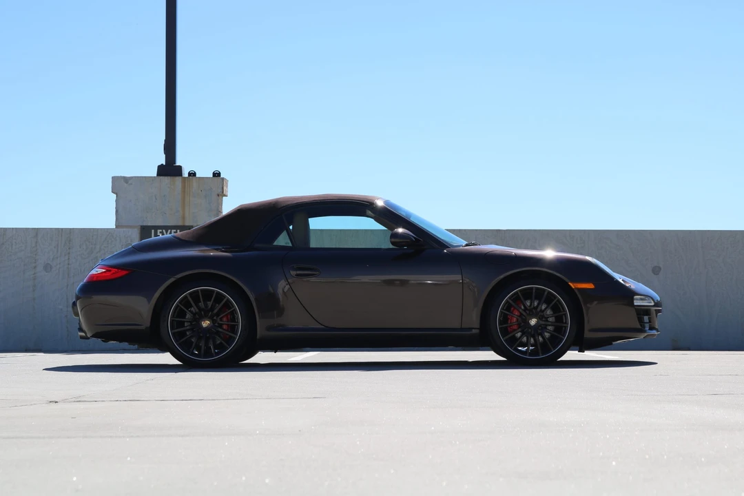 2011 Porsche 997 Carrera 4S - Image 12 of 31