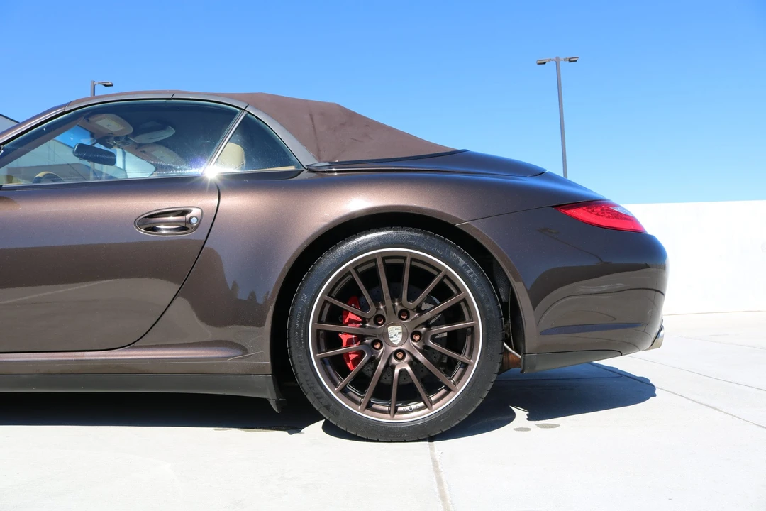 2011 Porsche 997 Carrera 4S - Image 24 of 31