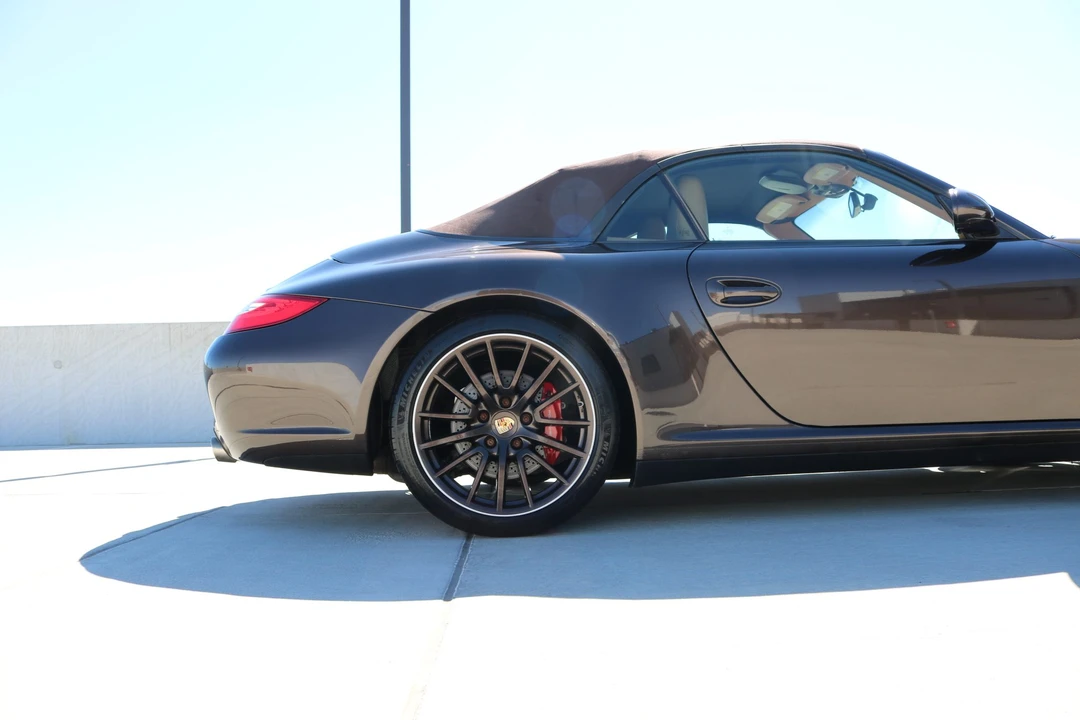 2011 Porsche 997 Carrera 4S - Image 25 of 31