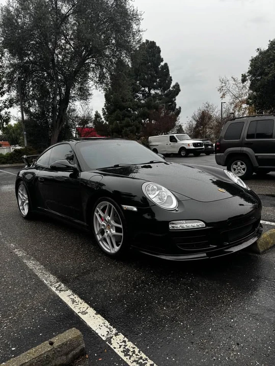 2011 Porsche 997 Carrera 4S - Image 3 of 11