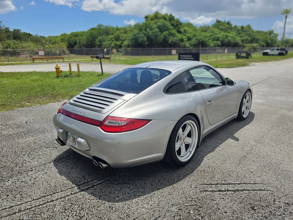 2011 Porsche 997 Carrera S - Image 9 of 31