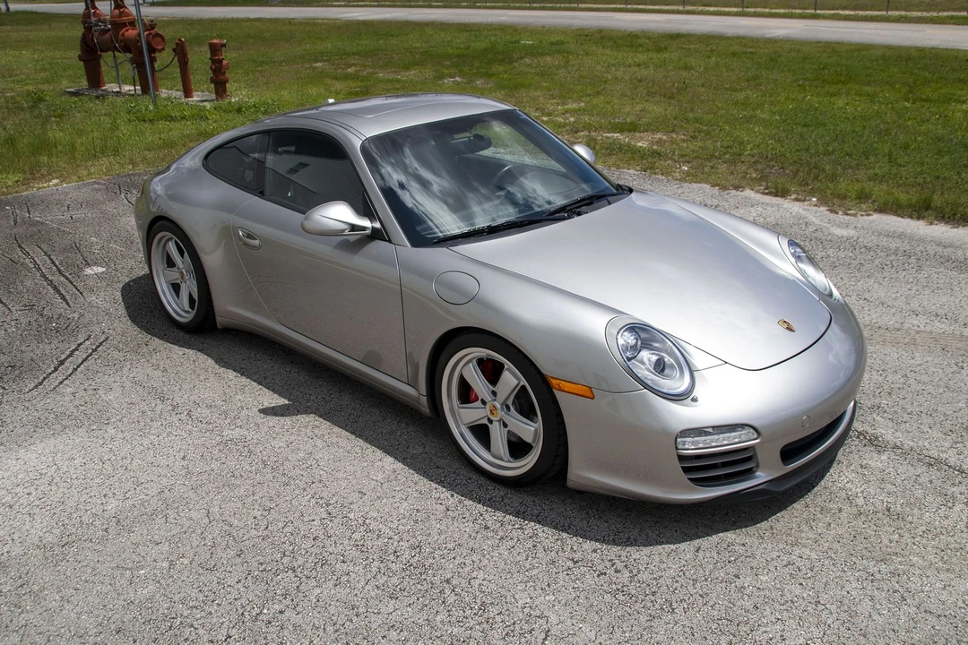 2011 Porsche 997 Carrera S - Image 29 of 31