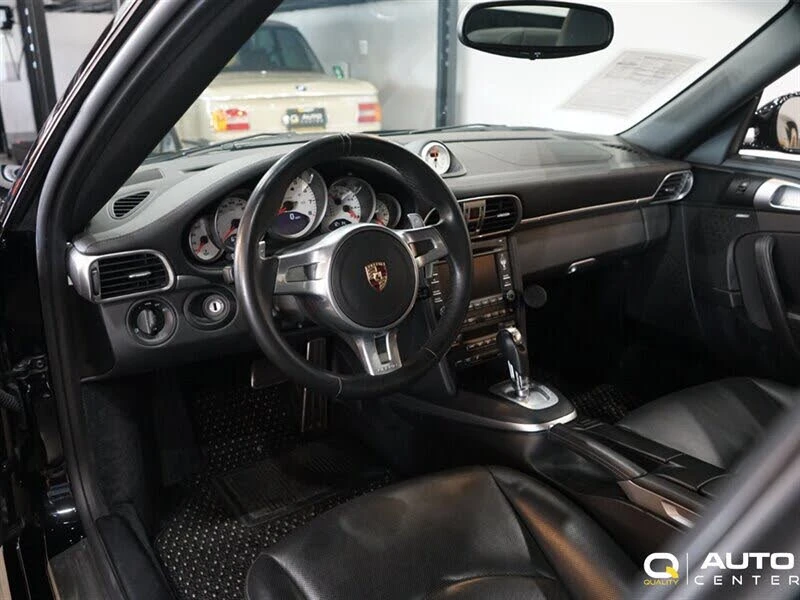 2011 Porsche 997 Carrera 4S - Image 14 of 30