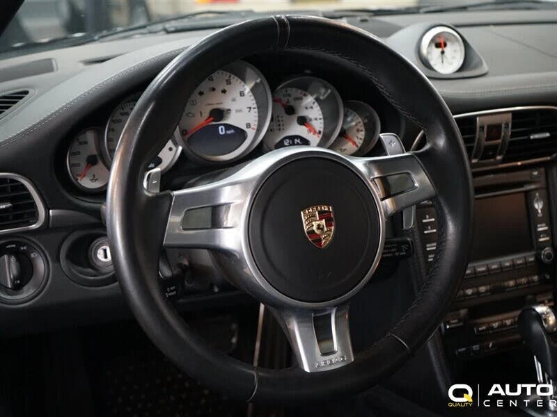 2011 Porsche 997 Carrera 4S - Image 15 of 30