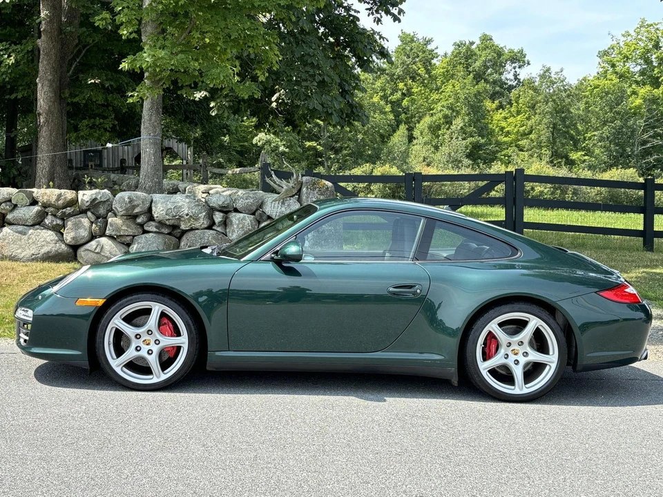 2011 Porsche 997 Carrera 4S - Image 14 of 31