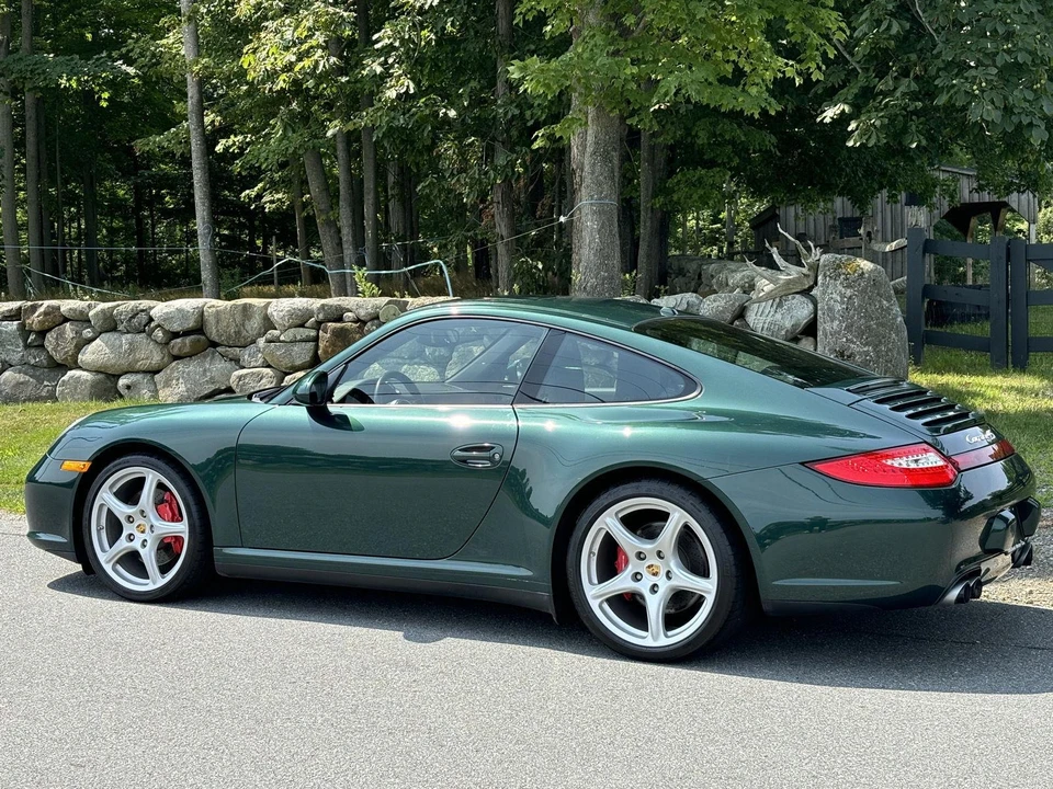 2011 Porsche 997 Carrera 4S - Image 15 of 31