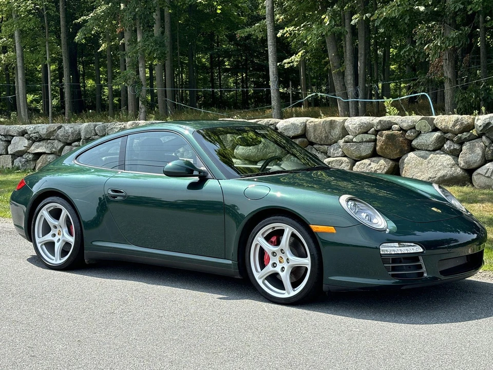 2011 Porsche 997 Carrera 4S - Image 18 of 31
