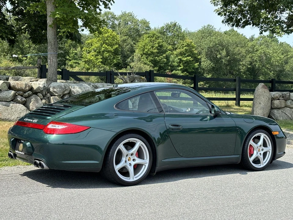 2011 Porsche 997 Carrera 4S - Image 19 of 31