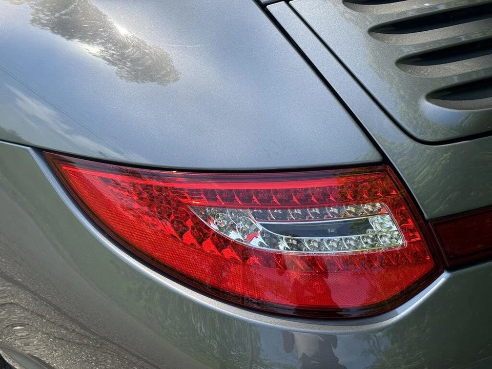 2011 Porsche 997 Carrera 4S - Image 26 of 31