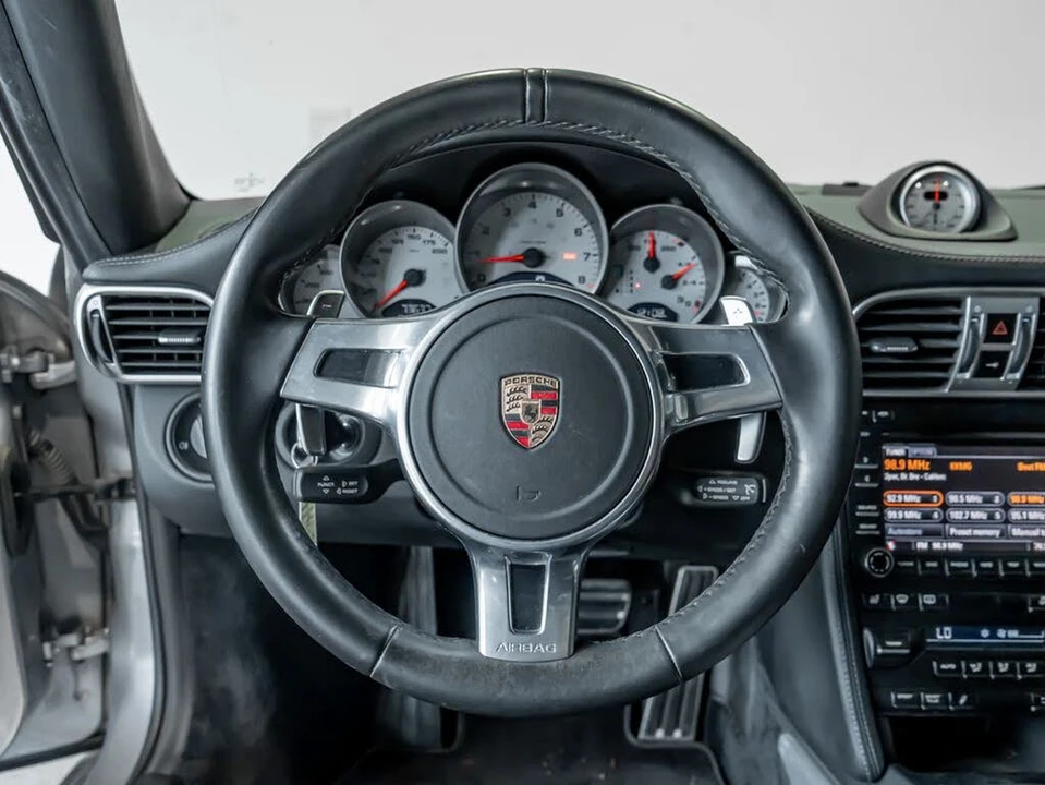 2011 Porsche 997 Carrera 4S - Image 16 of 29