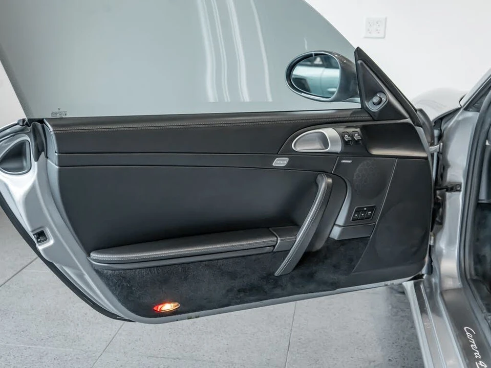 2011 Porsche 997 Carrera 4S - Image 12 of 29