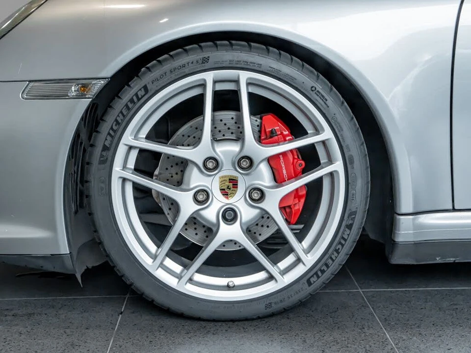2011 Porsche 997 Carrera 4S - Image 11 of 29