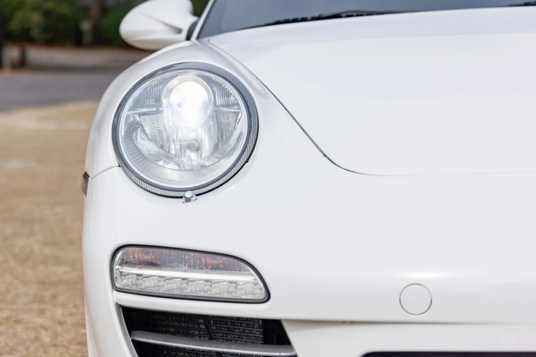 2011 Porsche 997 Carrera 4S - Image 14 of 31