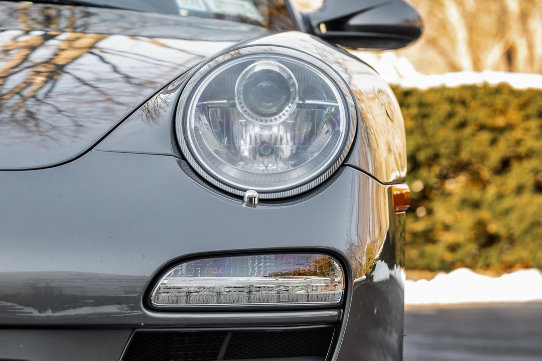2011 Porsche 997 Carrera 4S - Image 14 of 31