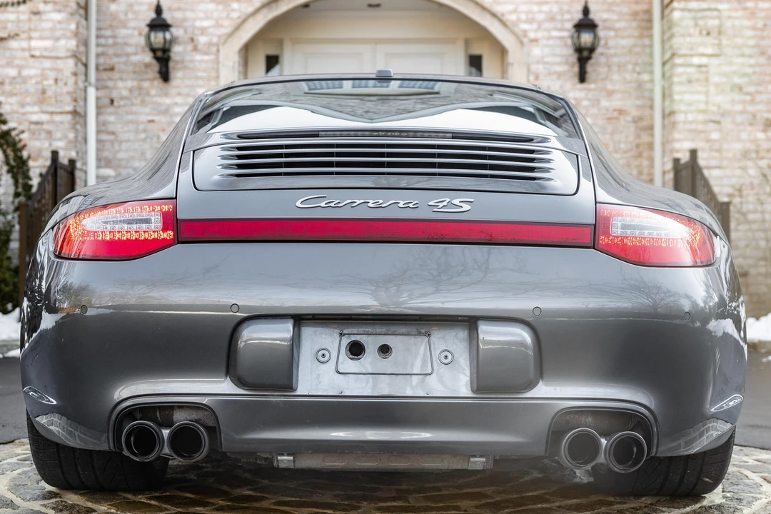 2011 Porsche 997 Carrera 4S - Image 9 of 31