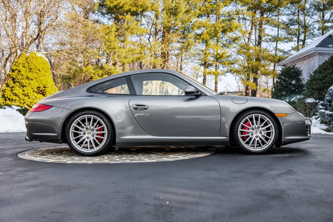 2011 Porsche 997 Carrera 4S - Image 10 of 31