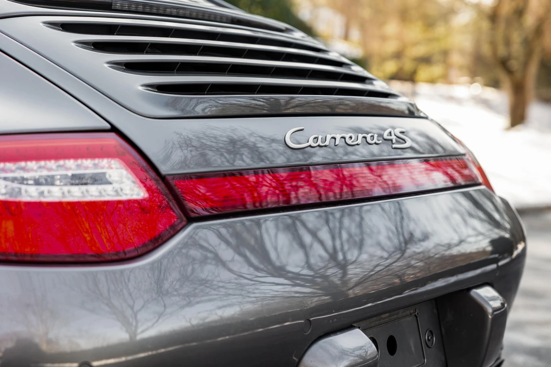 2011 Porsche 997 Carrera 4S - Image 21 of 31