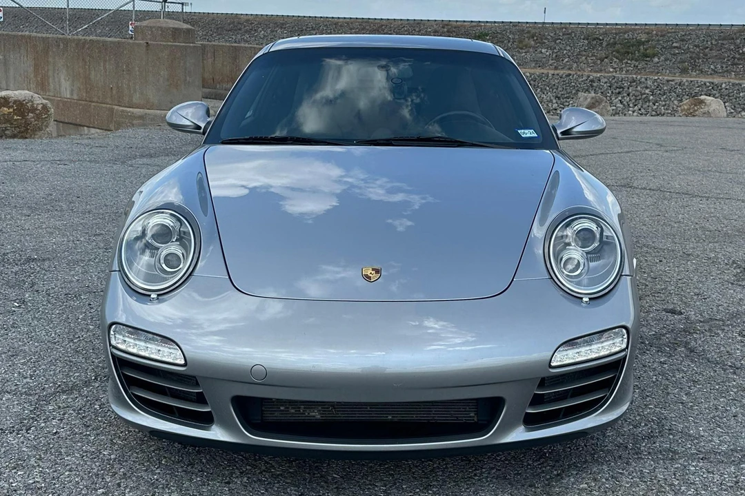 2011 Porsche 997 Carrera 4S - Image 2 of 31