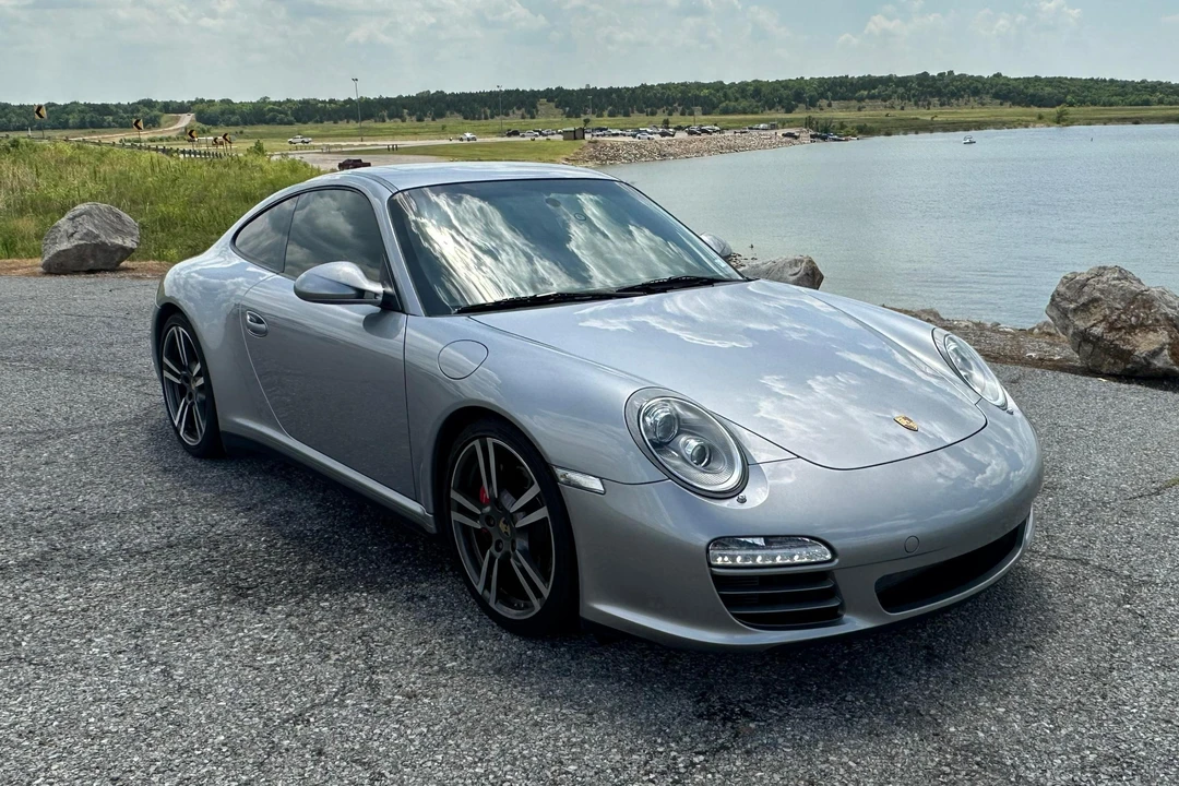 2011 Porsche 997 Carrera 4S - Image 22 of 31