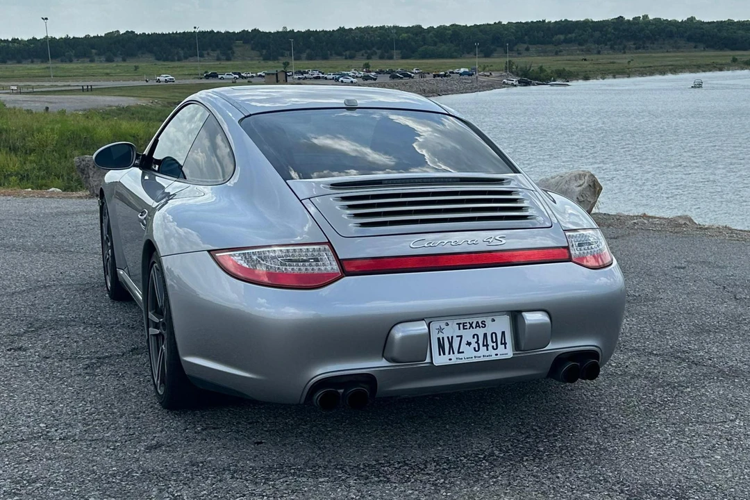2011 Porsche 997 Carrera 4S - Image 14 of 31