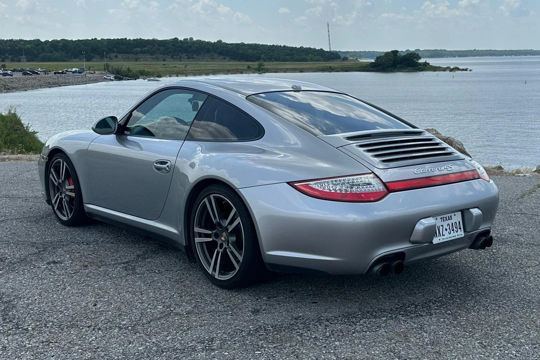 2011 Porsche 997 Carrera 4S - Image 13 of 31