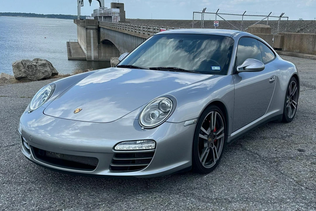 2011 Porsche 997 Carrera 4S - Image 9 of 31