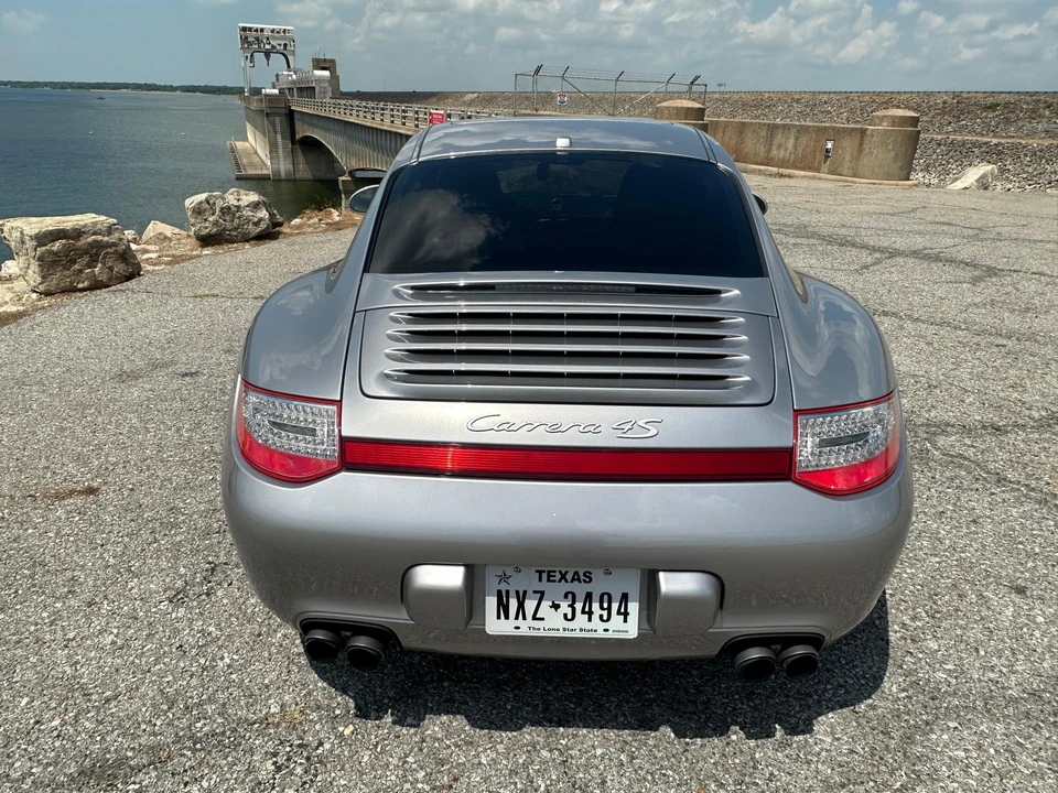 2011 Porsche 997 Carrera 4S - Image 17 of 31