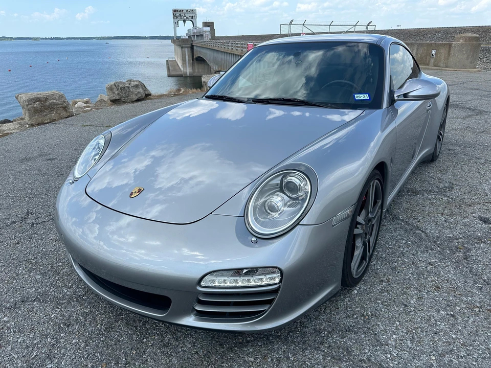 2011 Porsche 997 Carrera 4S - Image 8 of 31