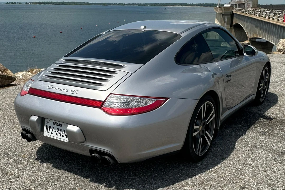 2011 Porsche 997 Carrera 4S - Image 4 of 31