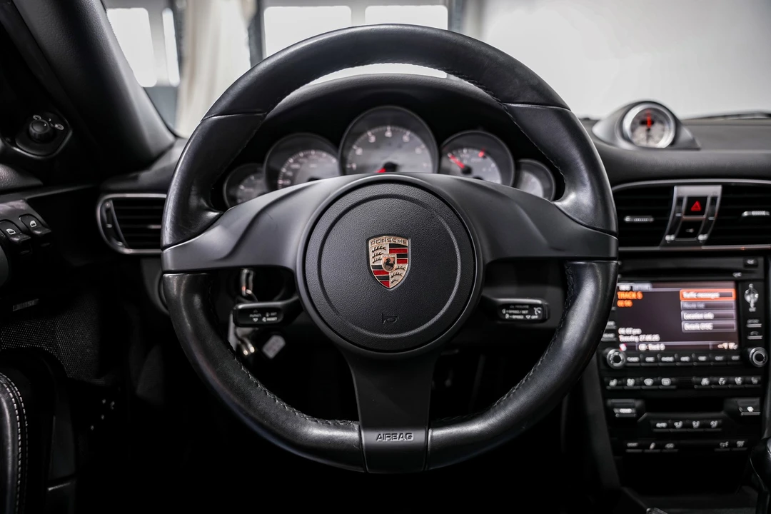 2011 Porsche 997 Carrera 4S - Image 10 of 12