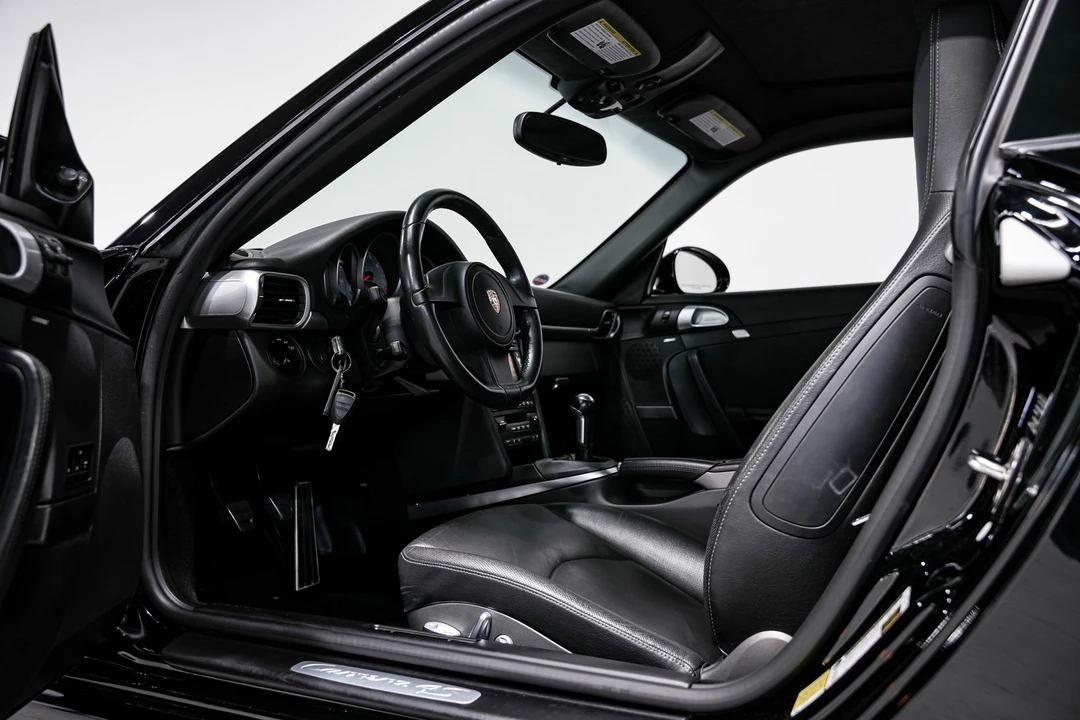 2011 Porsche 997 Carrera 4S - Image 18 of 21