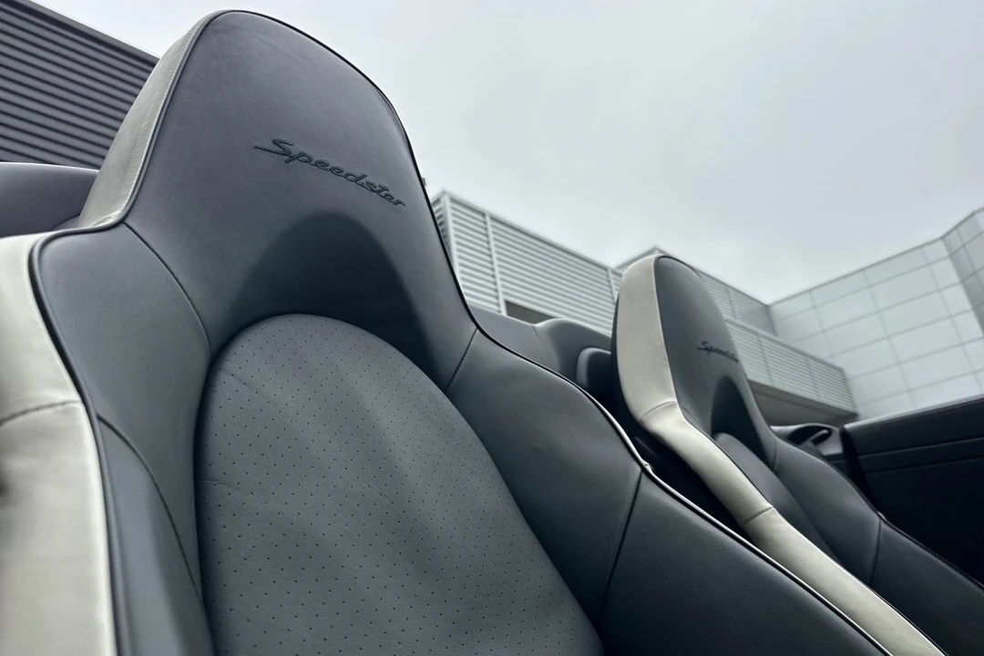 2011 Porsche 997 Carrera 4S - Image 18 of 21