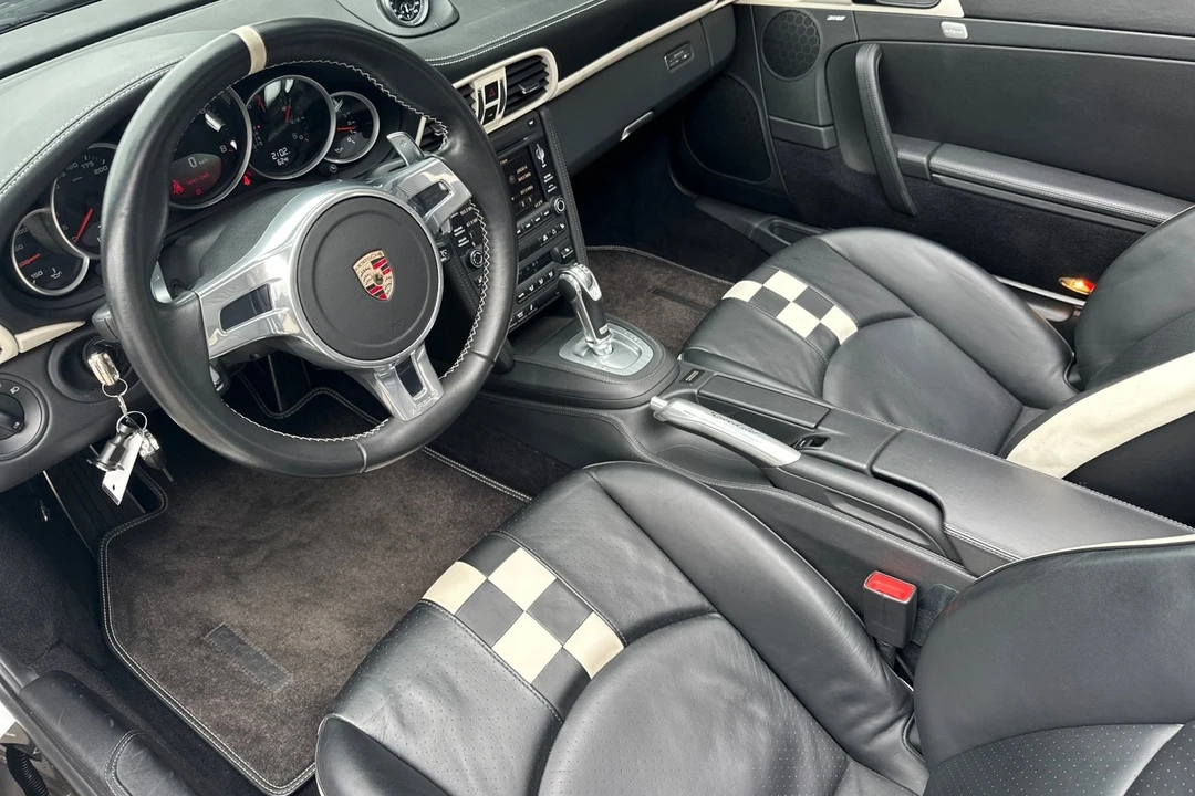 2011 Porsche 997 Carrera 4S - Image 4 of 21