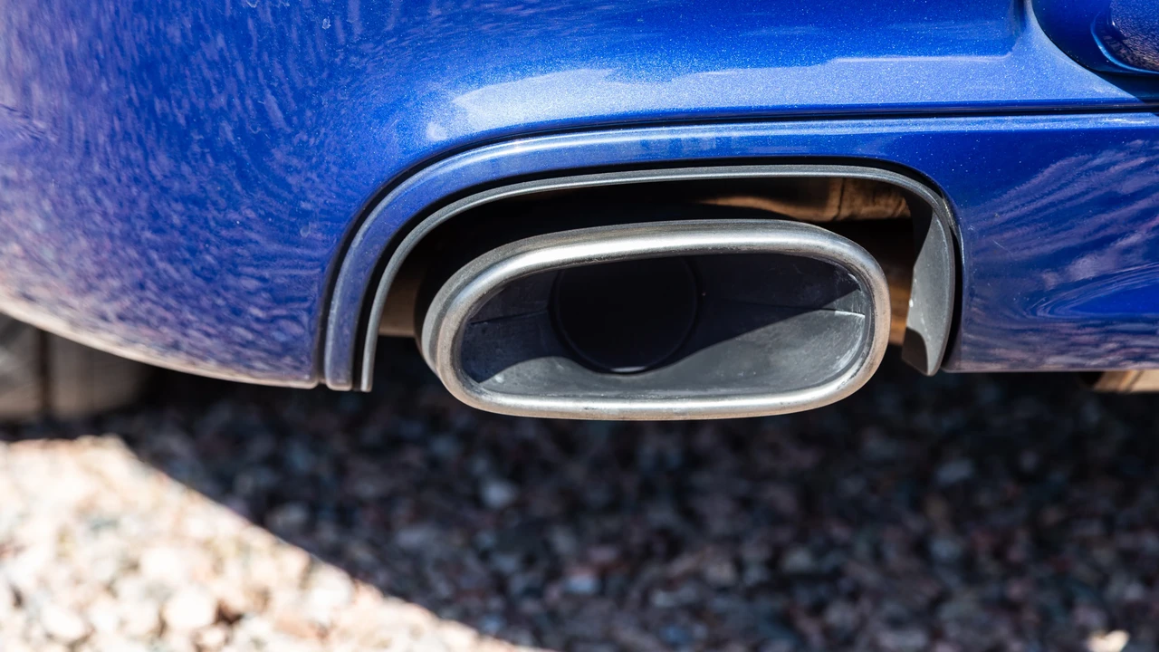 2011 Porsche 997 Carrera - Image 29 of 31