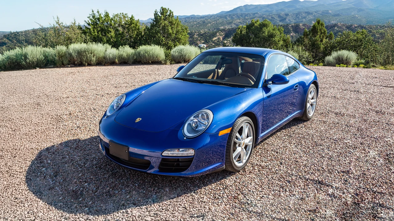 2011 Porsche 997 Carrera - Image 11 of 31
