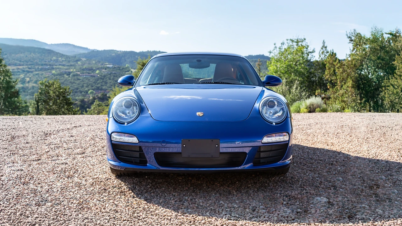 2011 Porsche 997 Carrera - Image 2 of 31