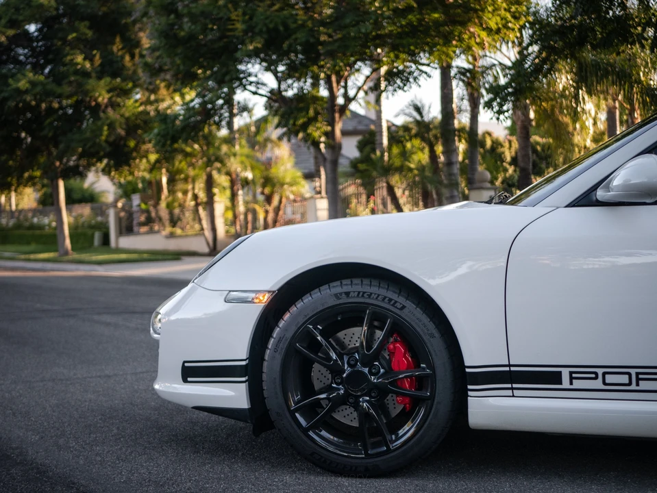 2011 Porsche 997 Carrera - Image 11 of 26