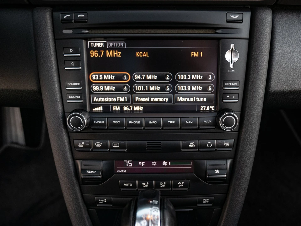 2011 Porsche 997 Carrera - Image 24 of 26