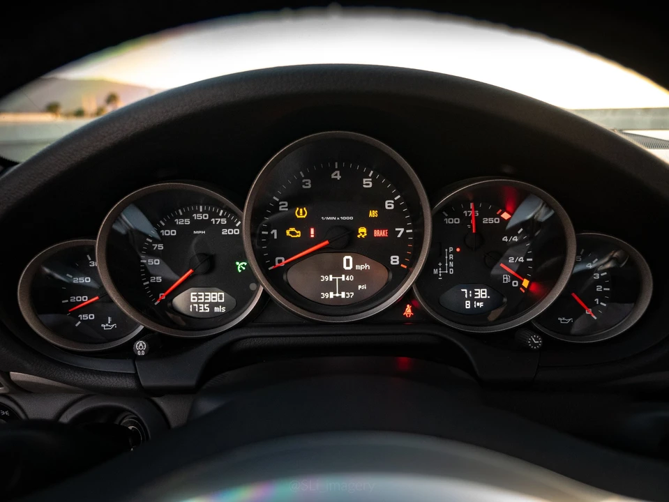 2011 Porsche 997 Carrera - Image 26 of 26