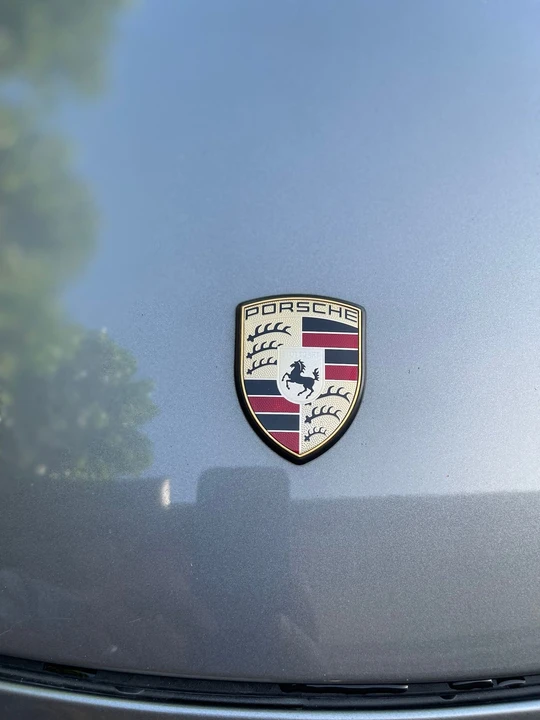 2011 Porsche 997 Carrera - Image 9 of 16
