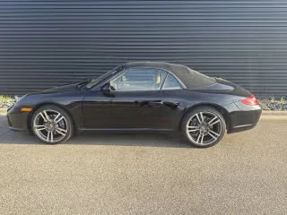 2011 Porsche 997 Carrera - Image 25 of 31