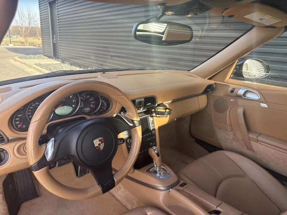 2011 Porsche 997 Carrera - Image 19 of 31
