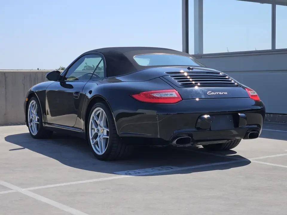 2011 Porsche 997 Carrera - Image 23 of 31