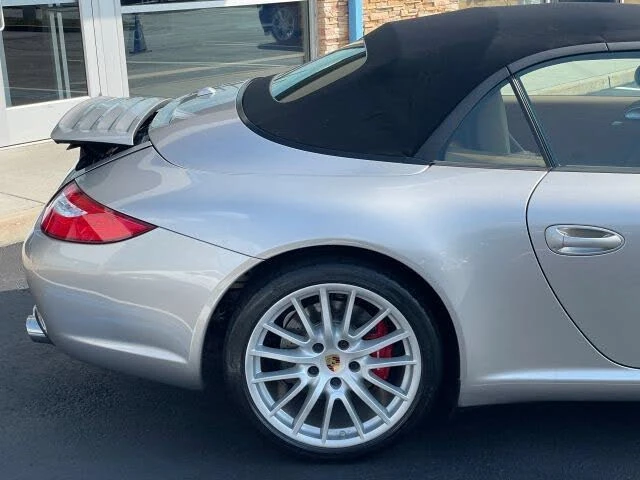 2011 Porsche 997 Carrera - Image 17 of 31