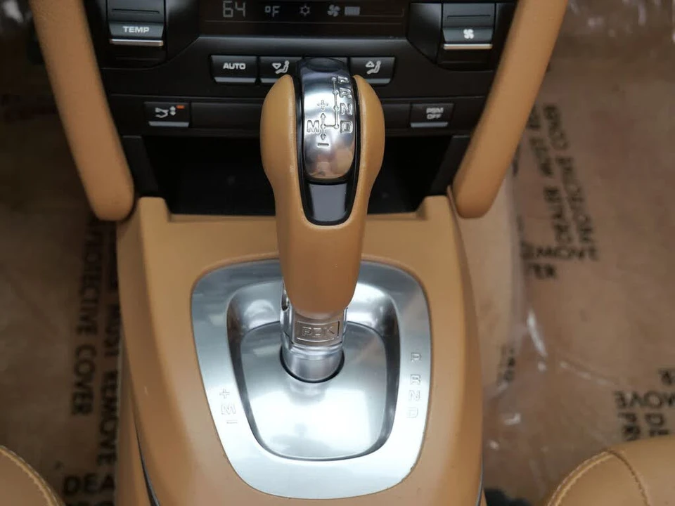 2011 Porsche 997 Carrera - Image 16 of 27