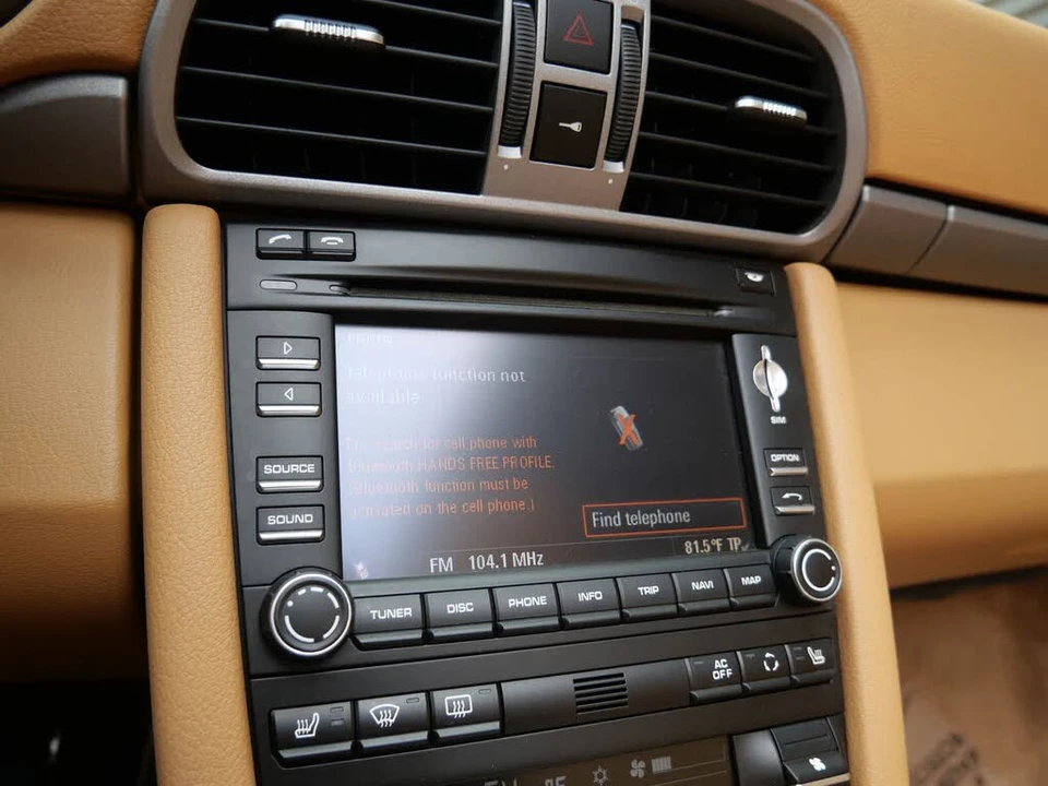 2011 Porsche 997 Carrera - Image 19 of 27